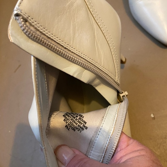 Nine West ankle boot - Picture 2 of 4